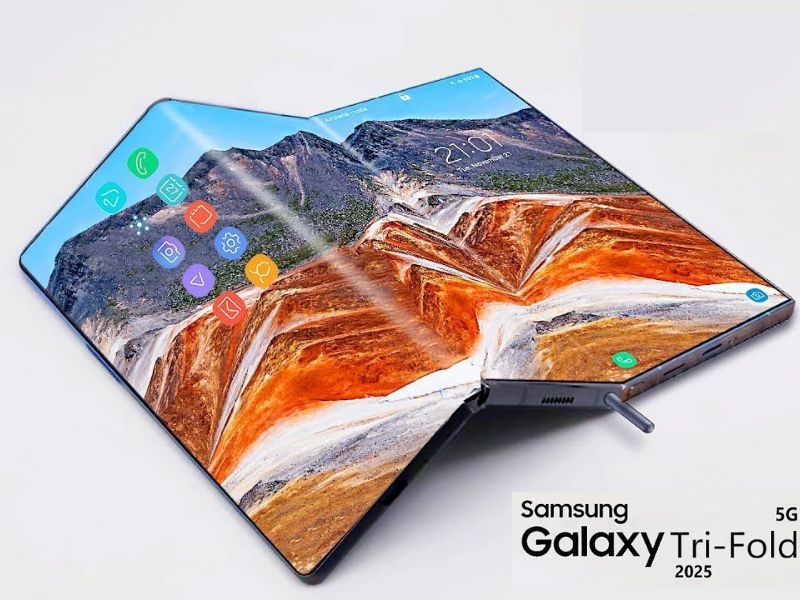 Điện thoại gập ba Samsung đầu tiên và kính AR ra mắt vào cuối 2025