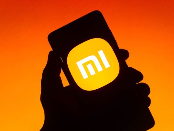 Xiaomi 16 lộ diện: Smarthphone đầu tiên trang bị chip Snapdragon 8 Elite 2