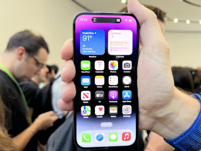 Quốc gia nào bán iPhone 14 với giá đắt nhất?