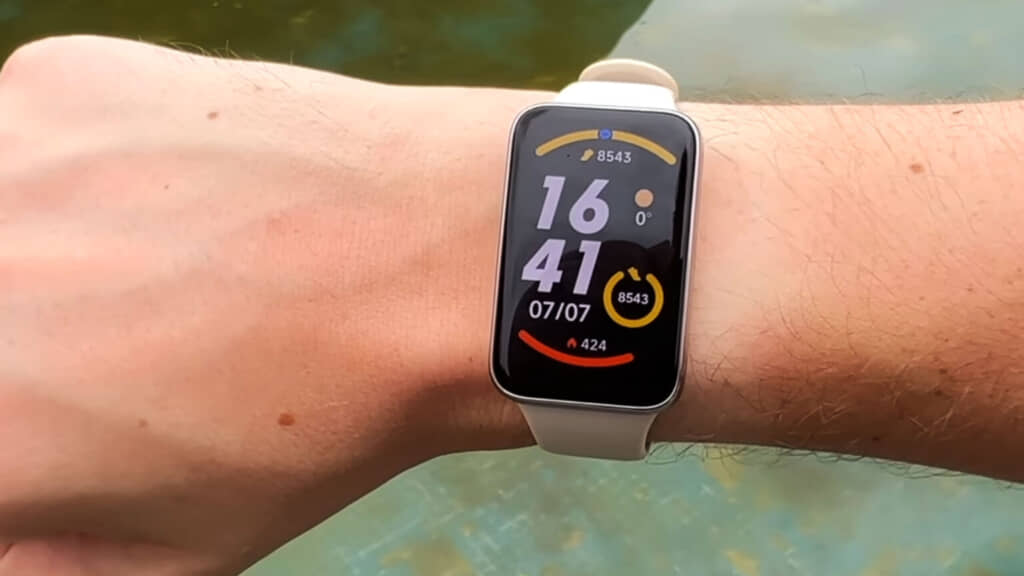 Xiaomi trình làng vòng đeo tay Smart Band 7 Pro với tính năng quản lý sức khỏe, kết nối tới 5 vệ tinh, giá dưới 2 triệu - Clickbuy