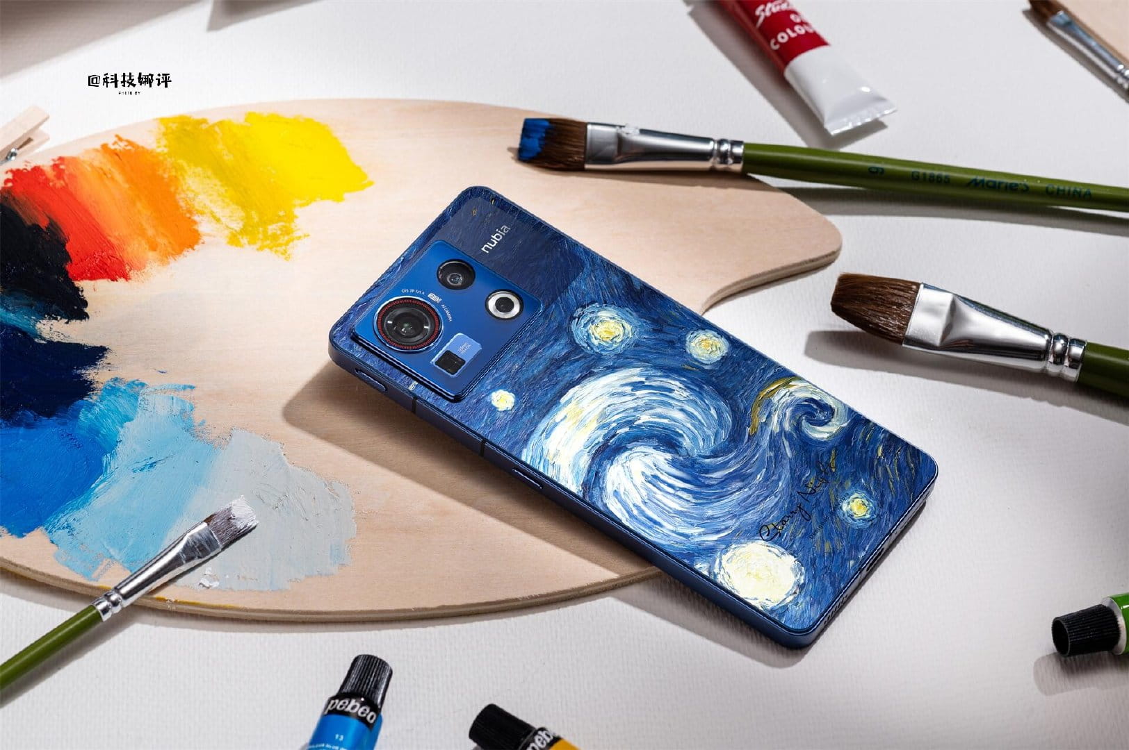 ZTE Nubia Z40S Pro Starry Night Edition ra mắt ký niệm 10 năm