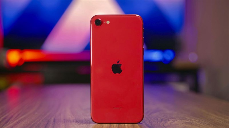 iPhone SE 5G Nghe Đồn Là: iPhone SE 3 sẽ có giá chỉ từ 6.79 triệu, ra mắt vào ngày 8/3? Sử dụng Apple A15 Bionic - Clickbuy