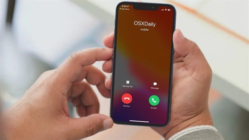 Apple di chuyển nút kết thúc cuộc gọi qua bên phải màn hình cùng với các nút chức năng khác - Ảnh minh họa: ODX