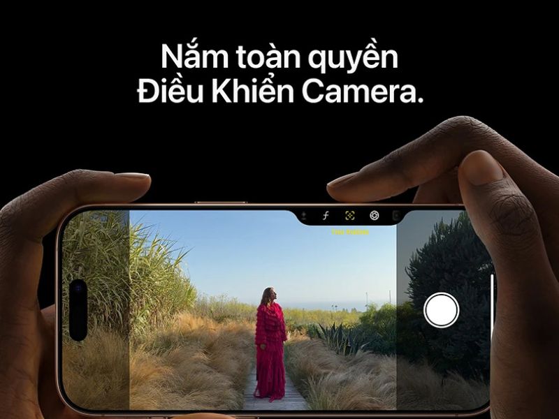 Camera hỗ trợ quay 4K và zoom quang học