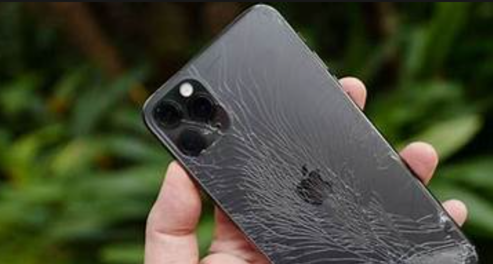 thay camera sau iPhone 14 Pro