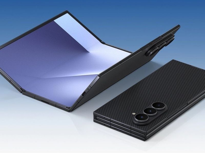 Gập Samsung Galaxy Z TriFold sai cách