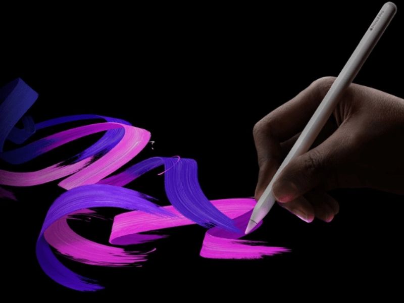 Phụ kiện "quyền năng": Apple Pencil Pro và Magic Keyboard