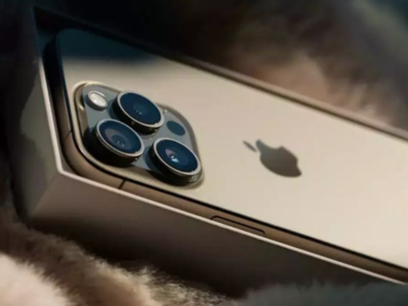 Thiết kế iPhone 16 Pro Max