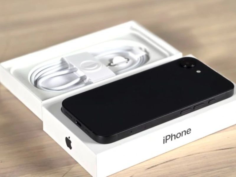 Mở hộp iPhone 17e có gì