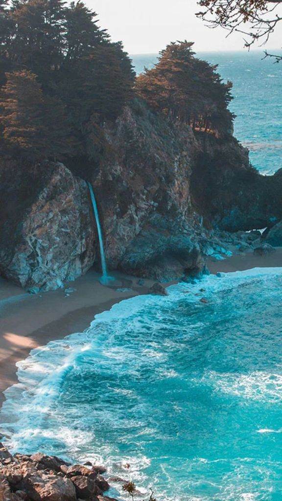 Hình nền đại dương và biển cả cho iPhone 17e