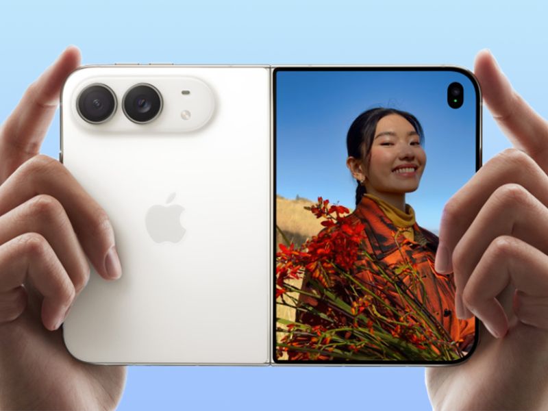 Màn hình kép 5.4 inch và 7.6 inch mở rộng không gian hiển thị