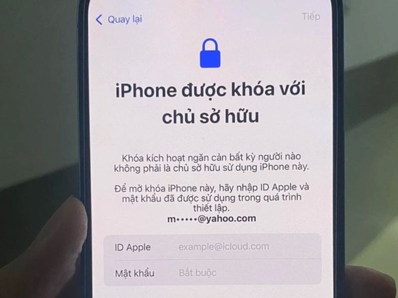 Làm gì khi lỡ vay tiền trên iCloud và bị khóa máy