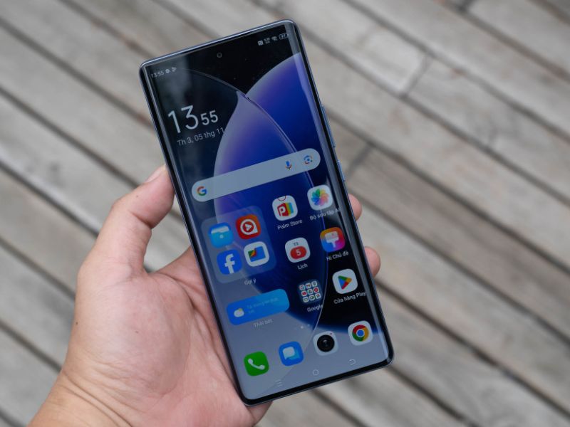 Giá Camon 30s bao nhiêu tiền