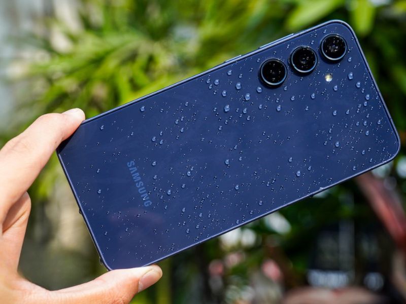 Chuẩn chống nước IP68 trên Galaxy A37
