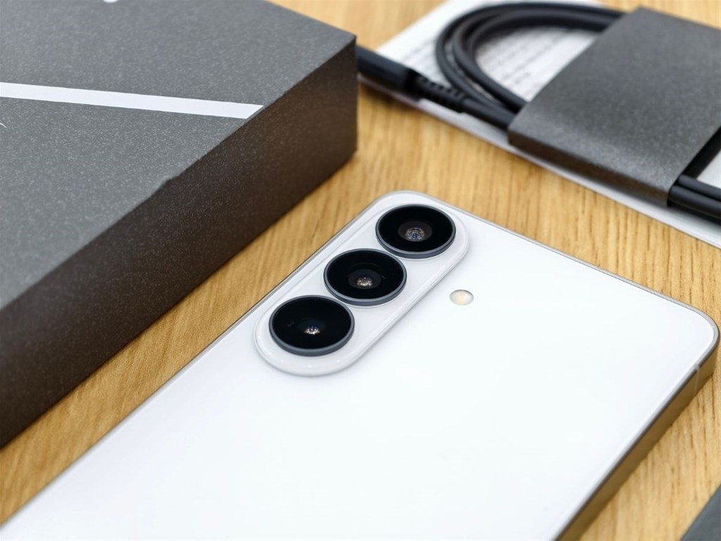 Nâng cấp Samsung Galaxy S26 Plus đáng quan tâm là camera