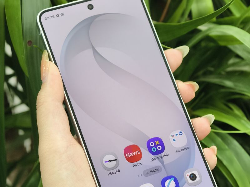 Màn hình: Cuộc đua của độ sáng và độ bền