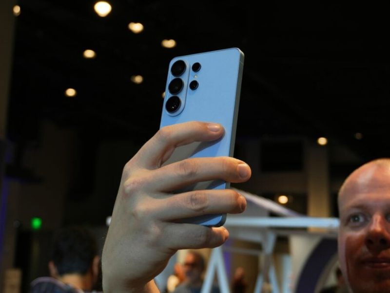 Có nên mua Galaxy S26 Ultra ngay khi ra mắt?