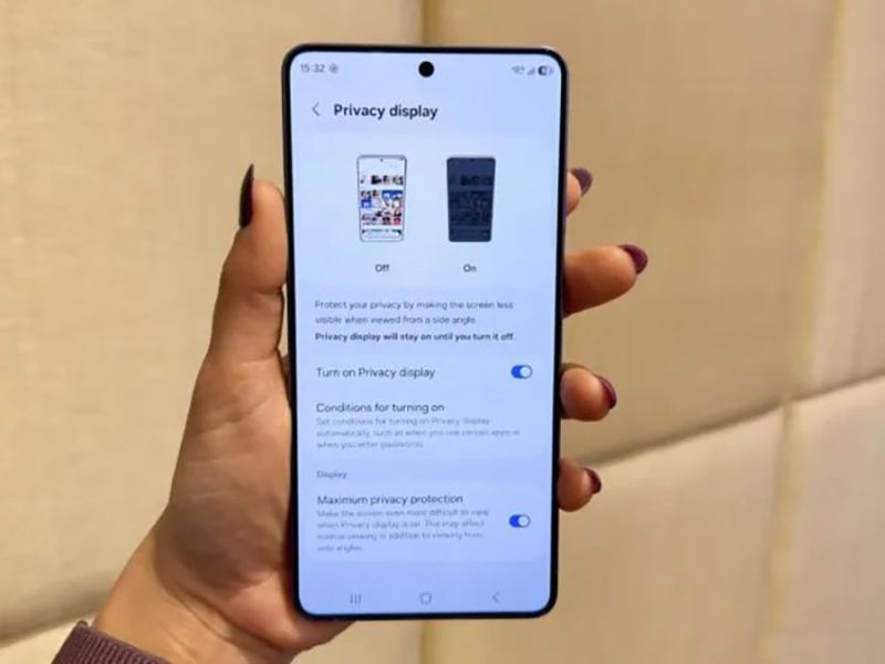 Màn hình: Privacy Display đối đầu không gian gập khổng lồ