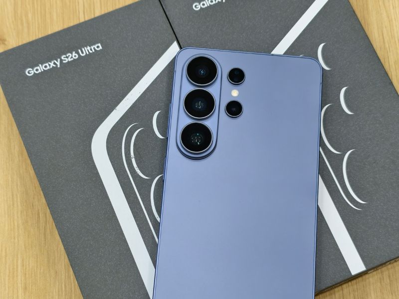 Pin và công nghệ sạc: Dung lượng lớn hay tốc độ vượt trội?