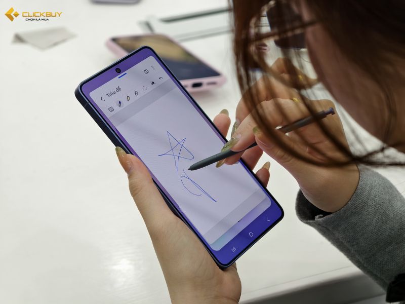 Trọng lượng Samsung Galaxy S26 Ultra ảnh hưởng thế nào đến trải nghiệm?