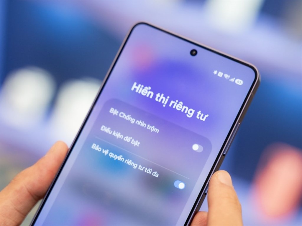Ưu điểm của tính năng Privacy Display trên Galaxy S26 Ultra