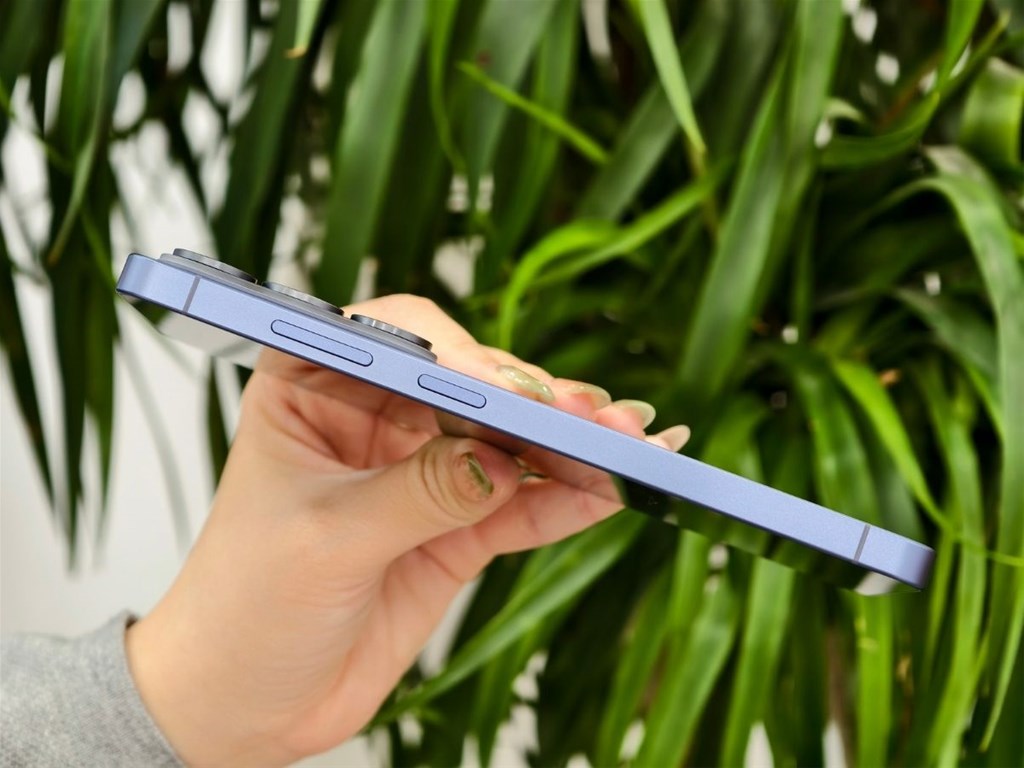 Chụp màn hình bằng phím cứng trên Galaxy S26