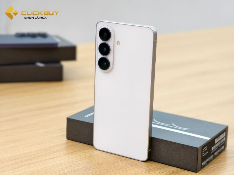 So sánh Galaxy S26 với S24