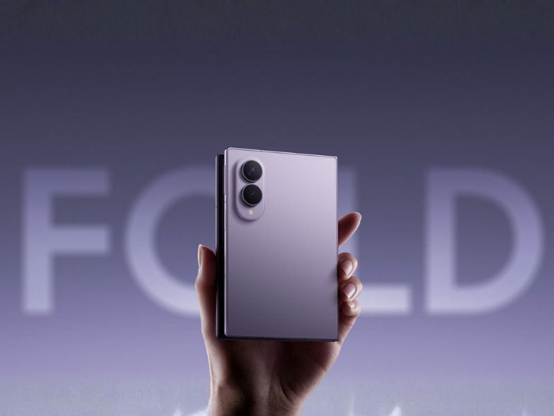 Điện thoại Samsung Galaxy Z Fold8