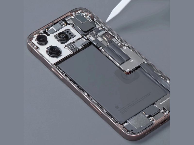 Sửa lỗi Face ID trên iPhone 16 Pro Max