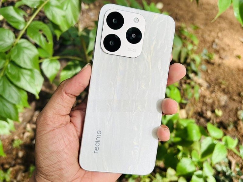 Thiết kế của Realme 15T