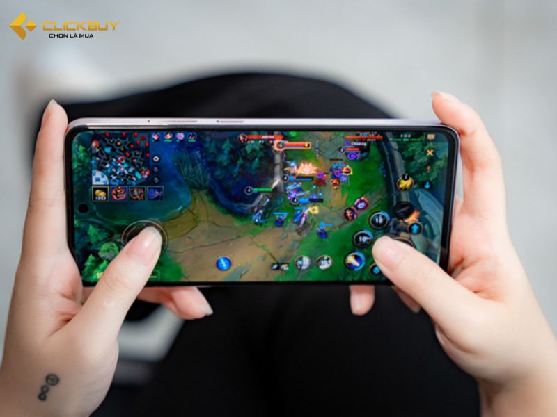 Chơi game Oppo Reno 12 F