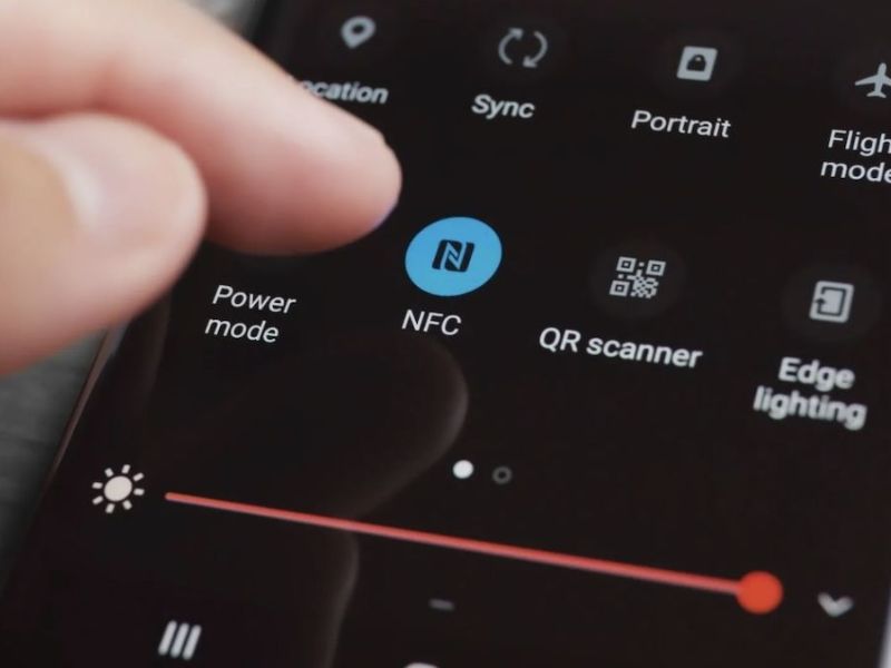 bật NFC bằng thông báo nhanh