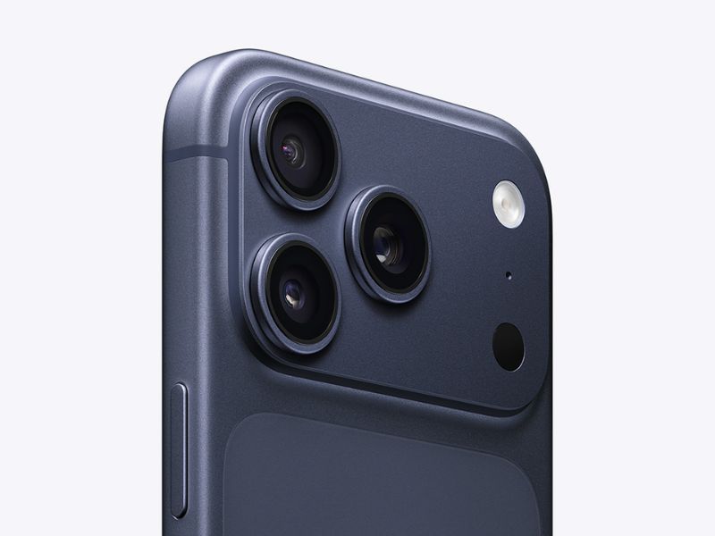 Camera sau iPhone 17 Pro Max