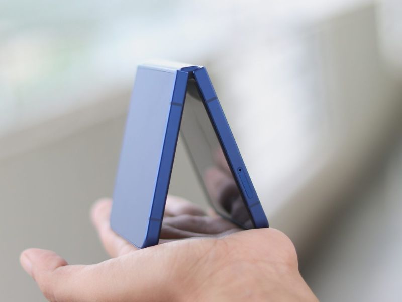 Z Flip7 được nâng cấp đáng kể về độ bền