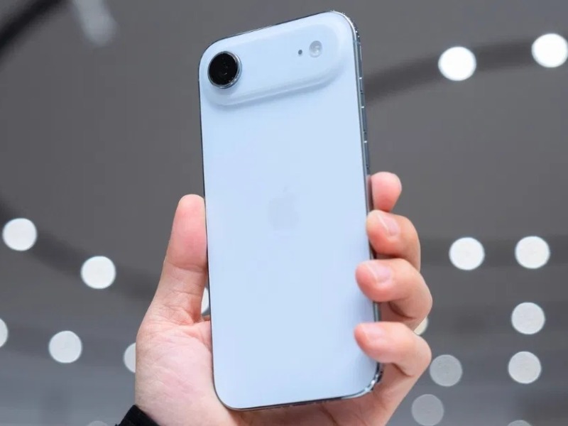 iPhone Air