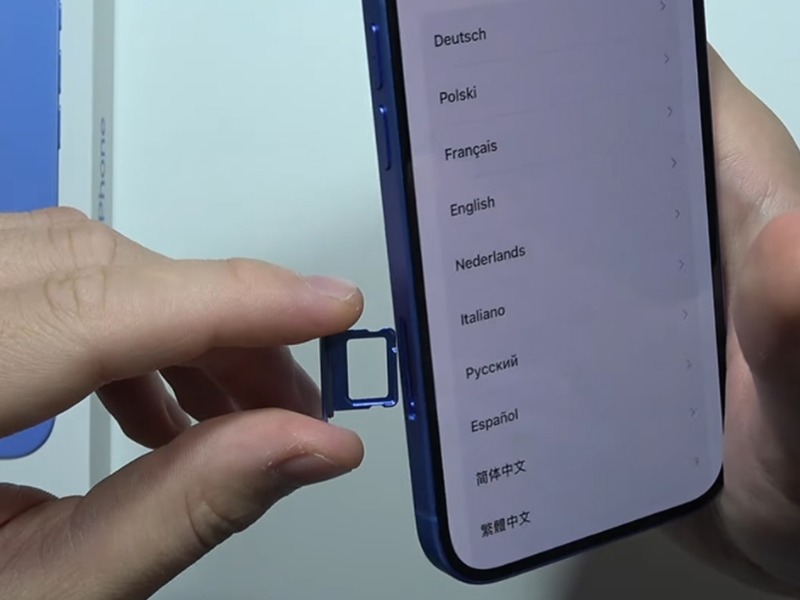 Khay sim iPhone 17 Pro