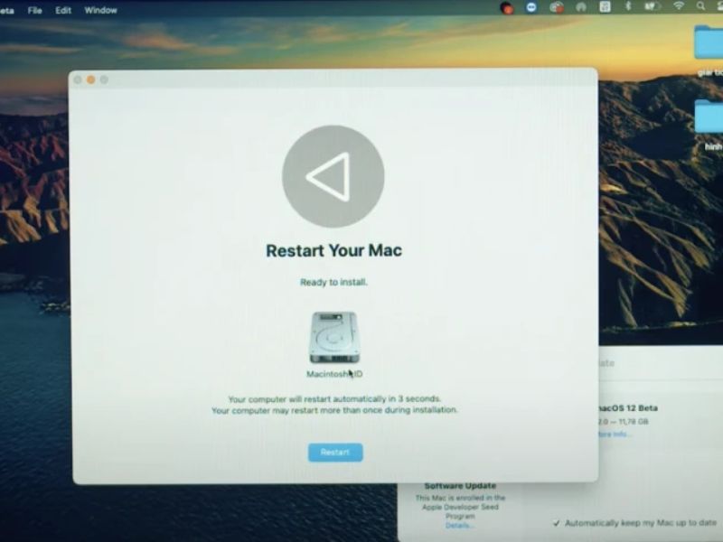 Khởi động MacBook
