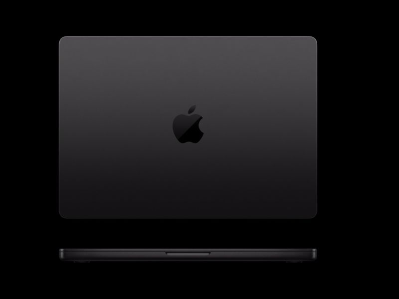 Màu đen huyền í cho Macbook Pro mới 2025