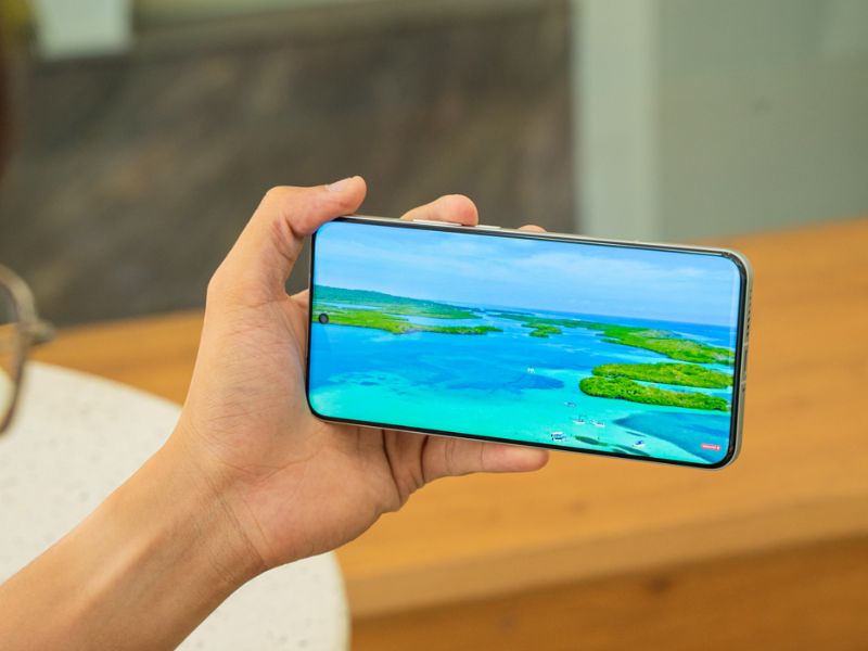 Xiaomi 17 Ultra có thiết kế màn hình siêu nét