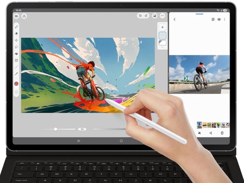 màn hình đa nhiệm cùng chiếc galaxy tab mới
