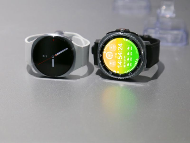 Mua Galaxy Watch chính hãng cùng CLICKBUY