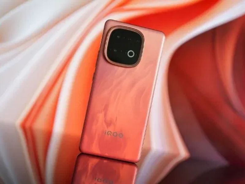 Thiết kế hiện đại cùng IQOO Pro