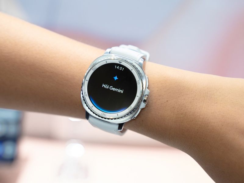 AI thông minh với Galaxy AI và Google Gemini