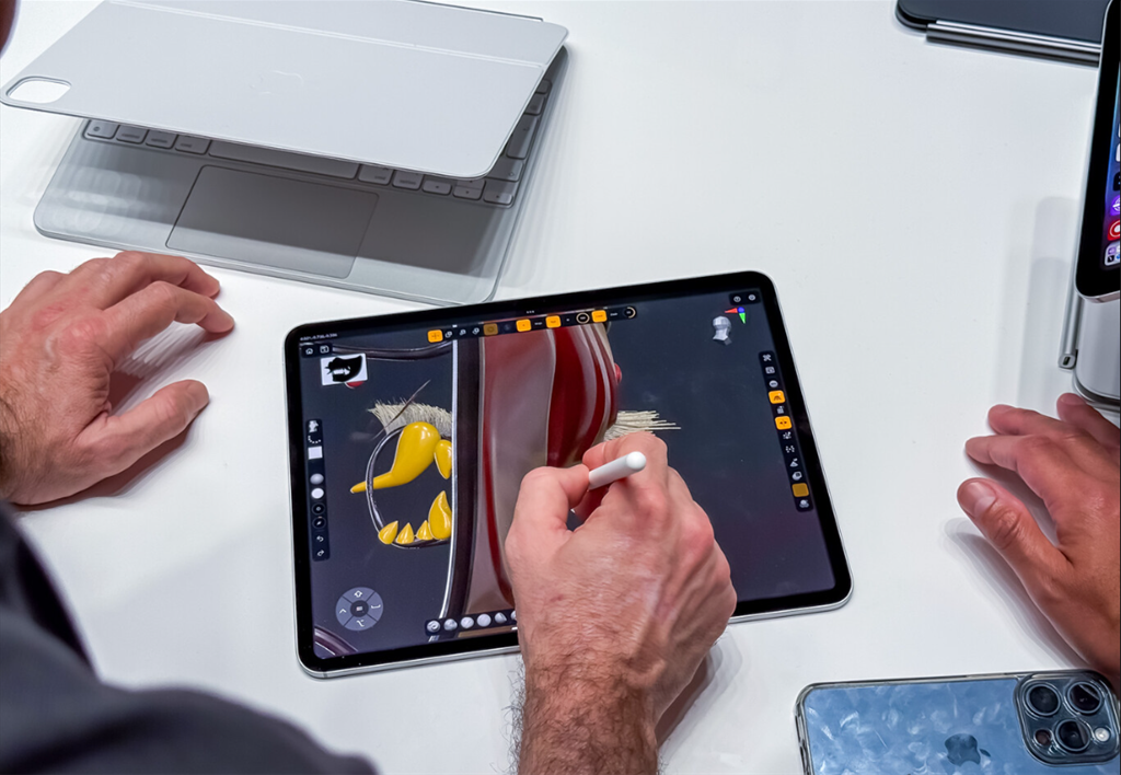 So sánh iPad Pro 2024 và iPad Pro 2022: Bàn phím Magic mới và Apple Pencil Pro