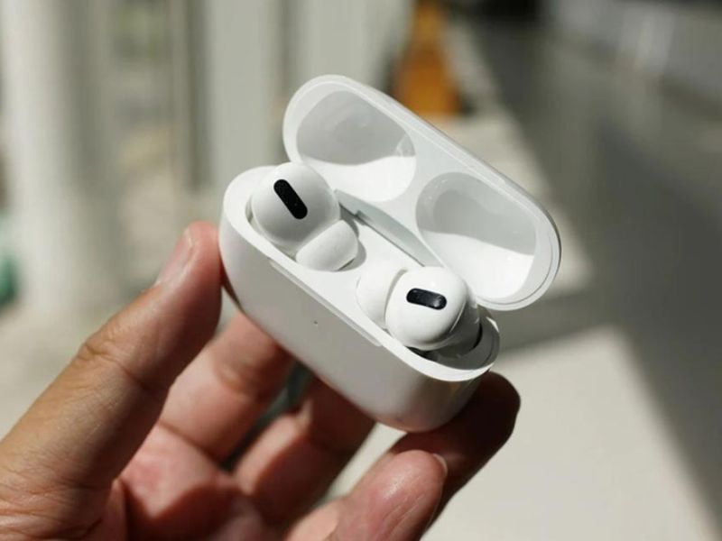 AirPods bị vào nước có thể khắc phục được không?