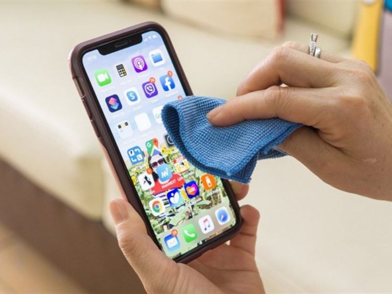 Các mẹo giữ gìn camera iPhone luôn sạch sẽ