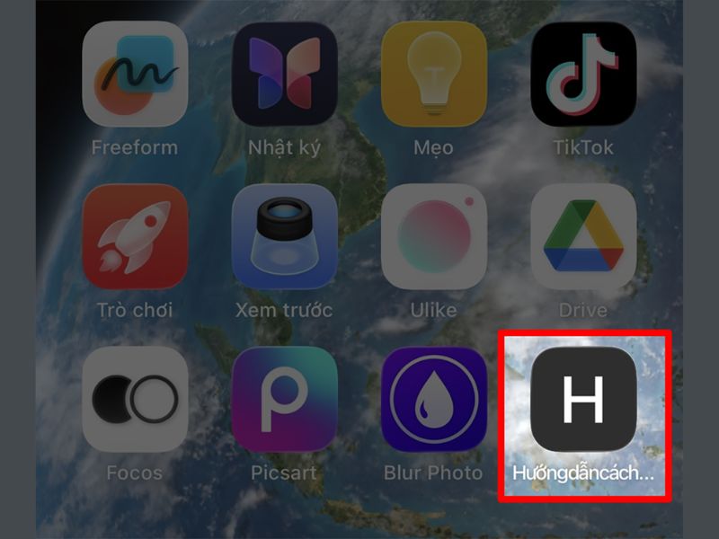Di chuyển biểu tượng web ở màn hình chính trên iPhone