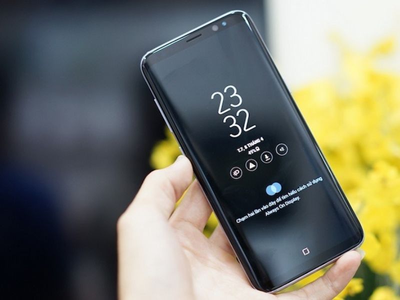Cách hiển thị đồng hồ trên màn hình khóa Samsung