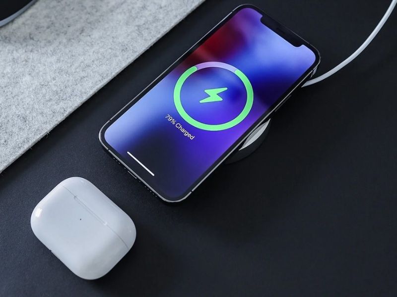 Sạc không dây cho điện thoại iPhone