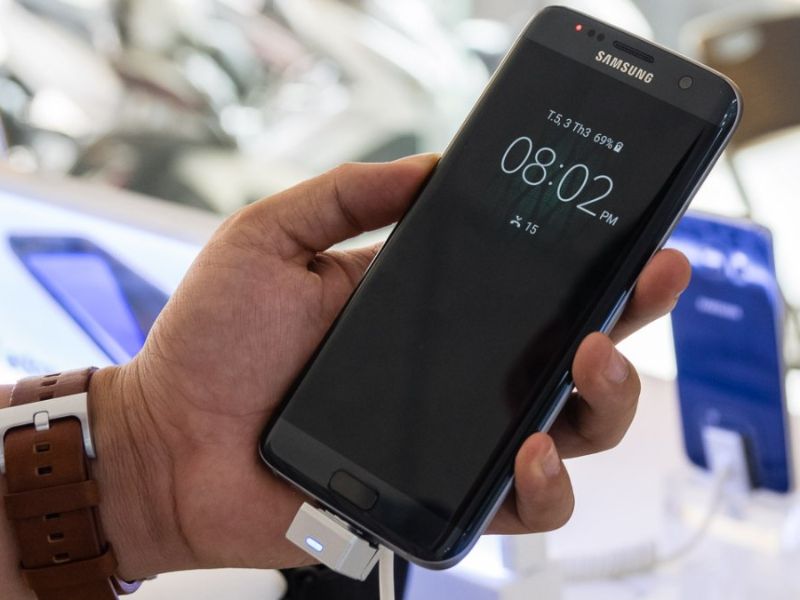 Hướng dẫn tùy chỉnh kiểu đồng hồ trên Samsung